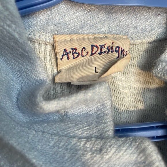 Vintage Cottagecore Minnesota Grandma Sweater - Picture 3 of 4